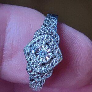 925 Sterling Silver 925 Women's Promise Ring with center diamond size 6